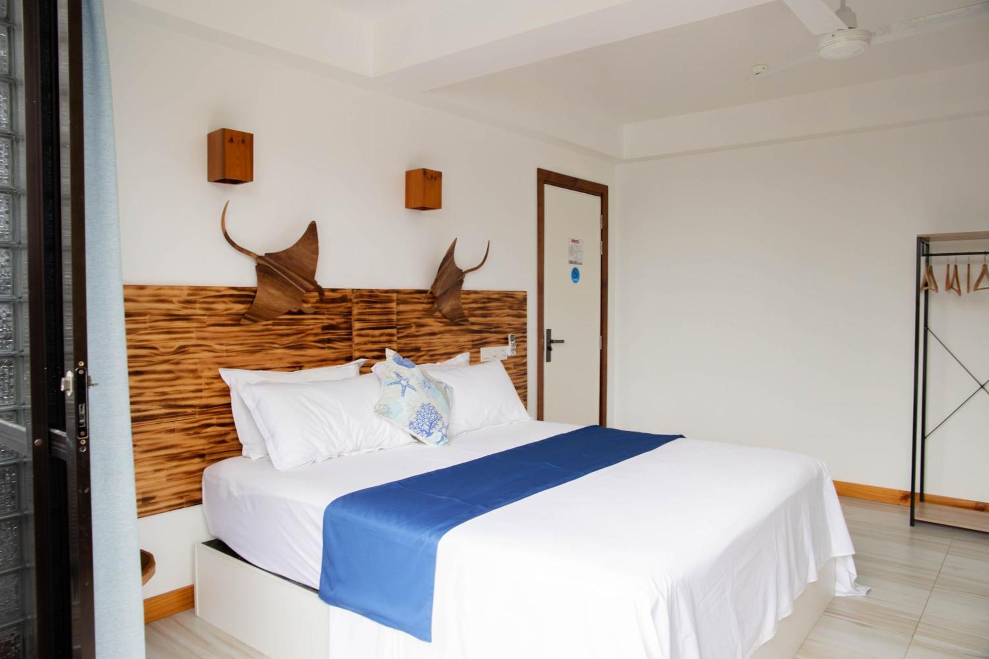 Kudhi Boli Beach House Thulusdhoo Habitación foto